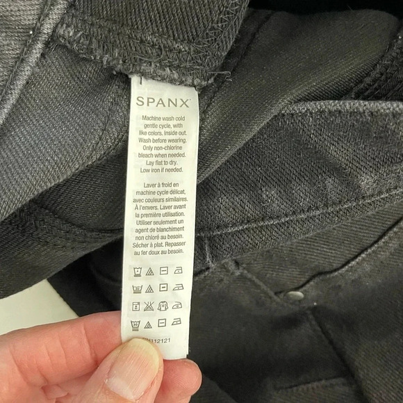 Spanx Ready-to-Wow! Denim Leggings - Picture 9 of 10